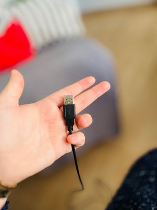 Mando NGS con cable para videojuegos