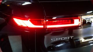 Land Rover Range Rover Sport 3.0D TD6 249PS AWD Auto MHEV Dynamic SE