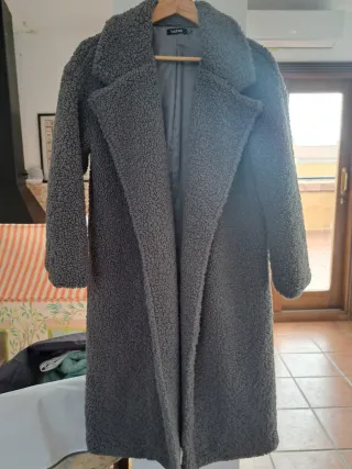 Abrigo largo gris borreguito