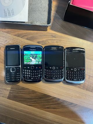 Lote Nokia y BlackBerry Clásicos