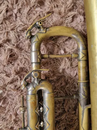 Trompeta Bach Stradivarius Modelo 72☆ Corporation.