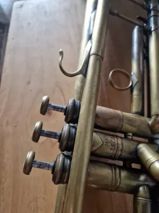 Trompeta Bach Stradivarius Modelo 72☆ Corporation.