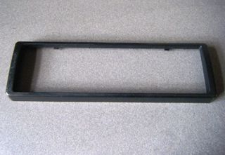 Marco embellecedor para radio extraíble