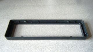 Marco embellecedor para radio extraíble