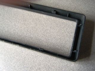 Marco embellecedor para radio extraíble