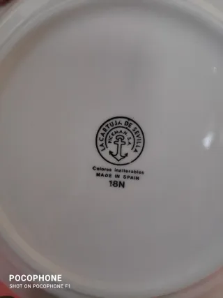 Plato La Cartuja de Sevilla Diseño Clásico