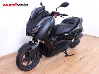 YAMAHA X-MAX 125
