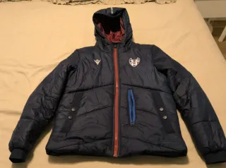 Abrigo Macron azul , junior talla 12