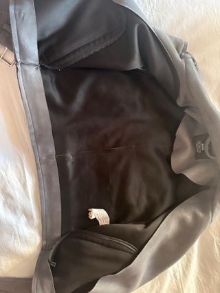 Chaqueta Bershka Gris