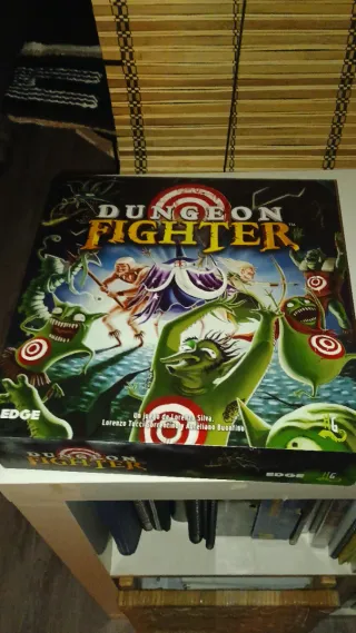 Dungeon Fighter Juego de Mesa