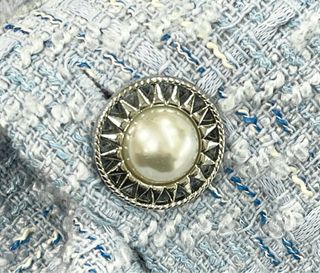 Chaqueta tweed celeste botón joya Mango 3 XL