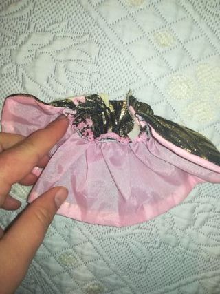 Vestido Boneca Preto e Dourado