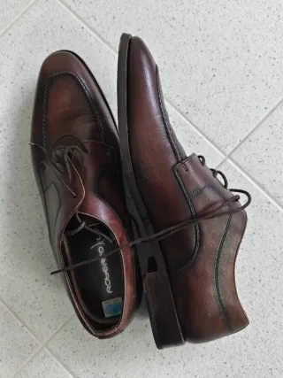 Zapatos de piel Roberto marrones