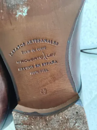 Zapatos de piel Roberto marrones