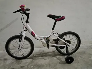 Bicicleta infantil 16 con ruedines