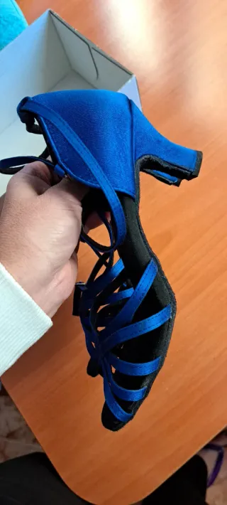 Zapatos de baile azul