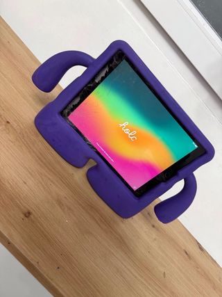 iPad 6ª Gen 32GB Plata - Pantalla Rota