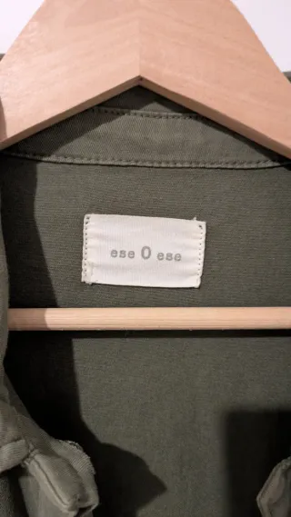 Chaqueta verde militar eseoeso