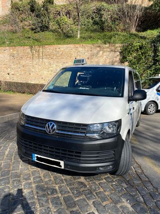 Volkswagen Caravelle 2017