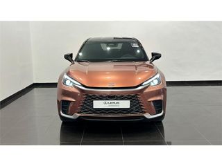 Lexus LBX 1.5 EMOTION+