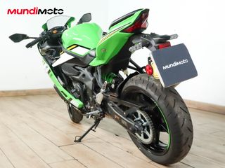KAWASAKI NINJA ZX 4RR