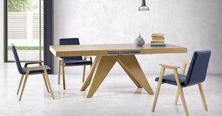 Mesa extensible de comedor Bull