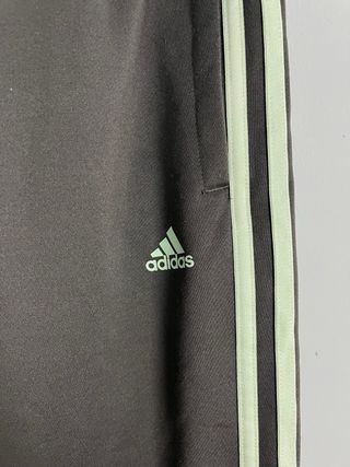 Pantalones chándal Adidas niño negros
