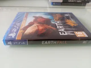 Earthfall Deluxe Edition PS4