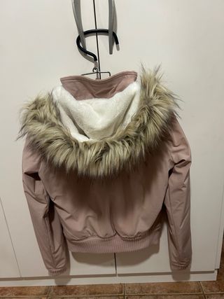 Chaqueta Hollister rosa Talla XS