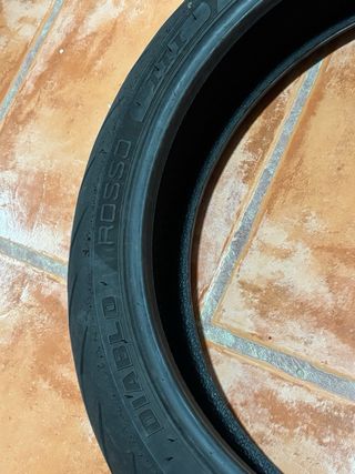 JUEGO DE NEUMATICOS PIRELLI