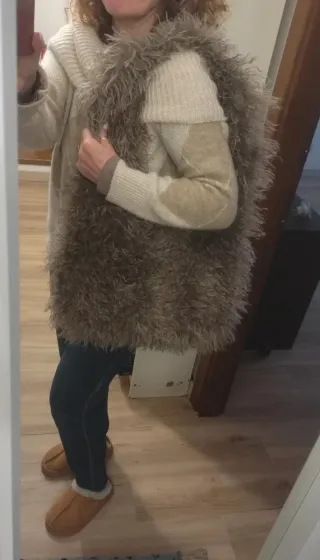 Borsa in pelliccia sintetica Hello J