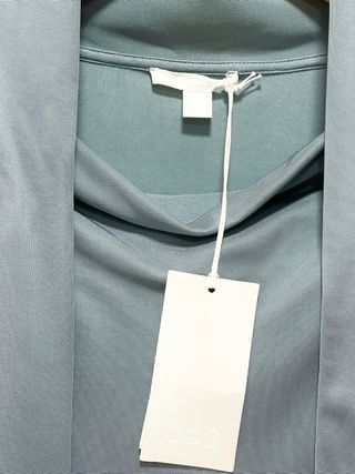 Vestido COS verde agua con lazada