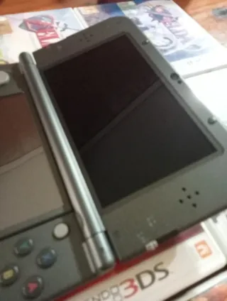 Nintendo 3DS XL + 9 giochi
