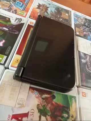 Nintendo 3DS XL + 9 giochi