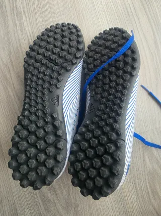 Botas de fútbol Adidas  talla 38
