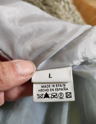 Abrigo lanudo de pelo rizado