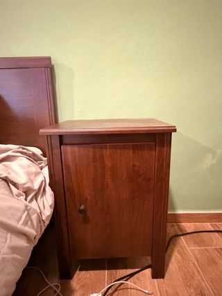 Cama 160 +2 mesitas de noche IKEA(Regalo Armario)