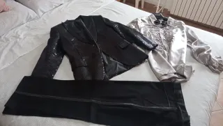 Conjunto Chaqueta Lentejuelas, Camisa y Pantalón