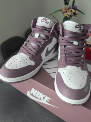 Nike Jordan 1 High OG Mauve