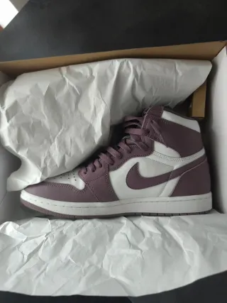 Nike Jordan 1 High OG Mauve