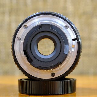 Objetivo Nikon AF Nikkor 28-70mm f/3.5-4.5