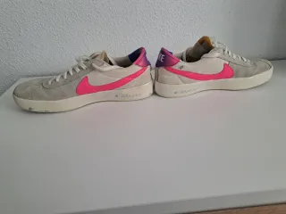 Zapatillas Nike Beige y Azul