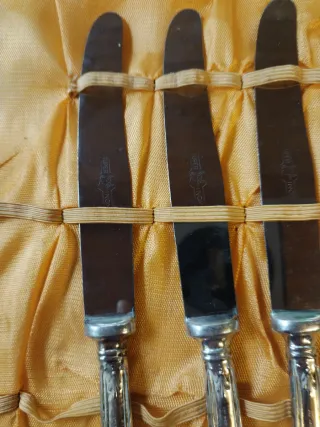 Coltelli da tavola in argento 800