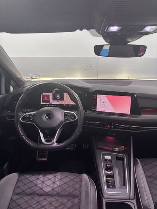 Volkswagen Golf VIII R-line