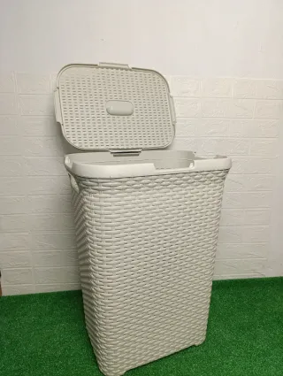 Cubo de ropa Curver Style 60L