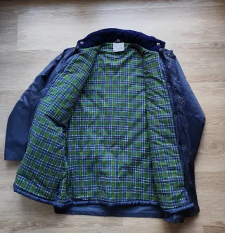 Parka de trabajo azul.