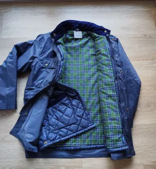 Parka de trabajo azul.