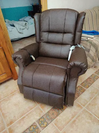 Sillón CONFORT PLUS piel auténtica nuevo