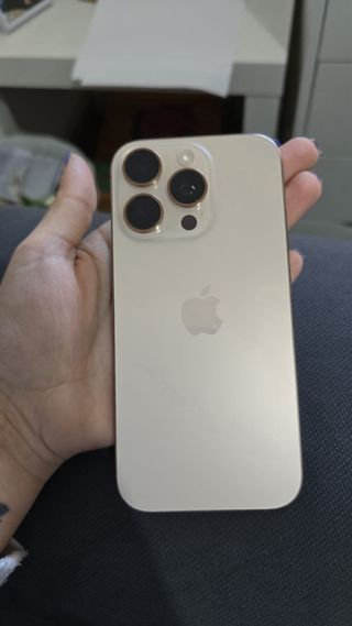 iPhone 16 Pro 256GB Desierto