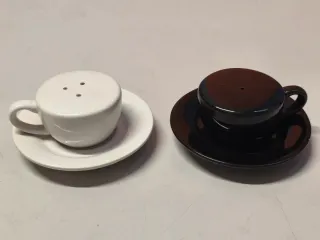 Salero y Pimentero Taza Café
